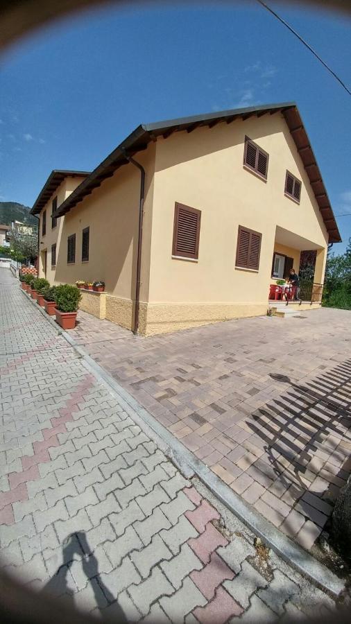 Villa Elda LʼAquila Exterior foto